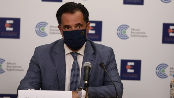 Βόμβα Άδωνι: «Θα απολυθούν ανεμβολίαστοι» Βόμβα Άδωνι: «Θα απολυθούν ανεμβολίαστοι»