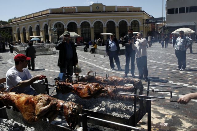 Μια τέχνη που «πεθαίνει»: Το παραδοσιακό ελληνικό φαγητό που φέτος το Πάσχα έφαγαν ελάχιστοι (Pic)
