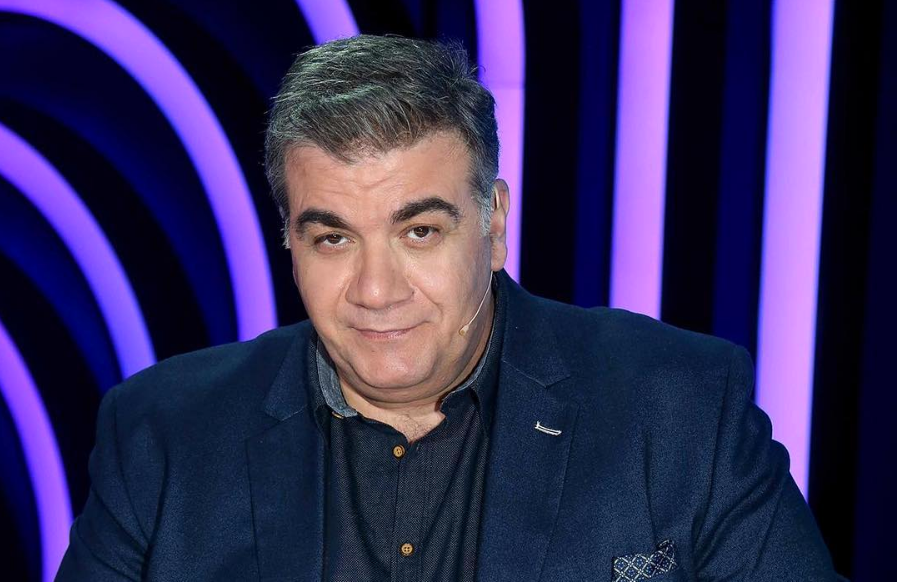 Απατεώνες έβαλαν τον Σταρόβα να… πουλάει καφέδες (pic)