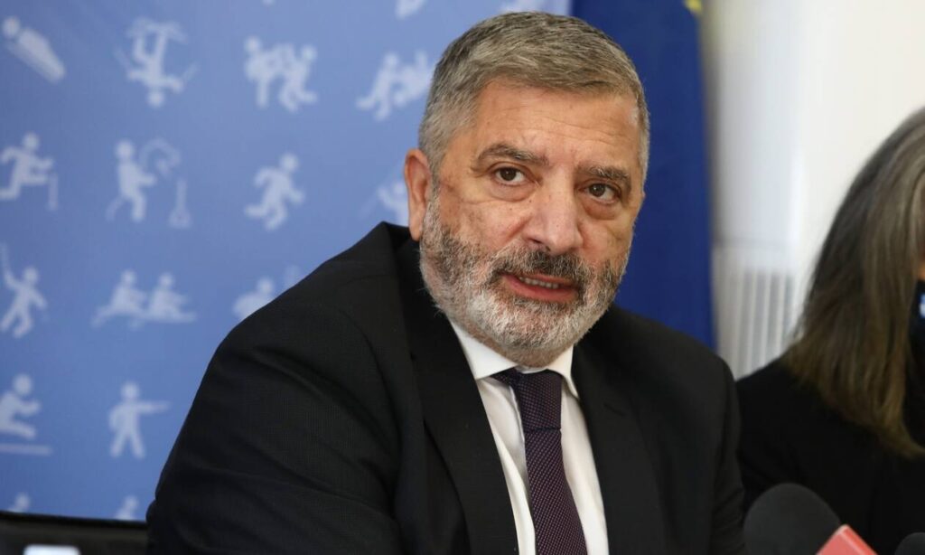 Τους... πάγωσε η νέα δημοσκόπηση: Οι 3 δήμαρχοι που τρώνε κόκκινη κάρτα