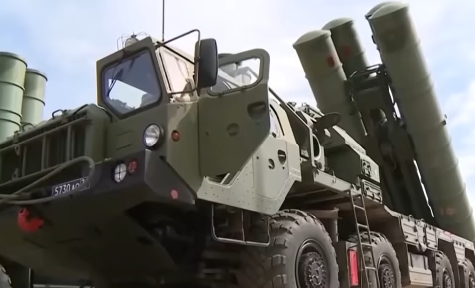 Έκθεση-καταπέλτης του ΟΗΕ: Η Ρωσία διαπράττει εγκλήματα πολέμου - «Τα drone στοχεύσουν σκόπιμα αμάχους» Έκθεση-καταπέλτης του ΟΗΕ: Η Ρωσία διαπράττει εγκλήματα πολέμου - «Τα drone στοχεύσουν σκόπιμα αμάχους»