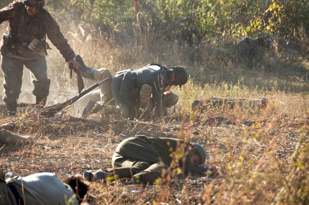 Βασανιστήρια, εκτελέσεις και σιωπή στο Κρεμλίνο - Έρευνα σοκ αποκαλύπτει φρικαλεότητες Ρώσων διοικητών σε στρατιώτες Βασανιστήρια, εκτελέσεις και σιωπή στο Κρεμλίνο - Έρευνα σοκ αποκαλύπτει φρικαλεότητες Ρώσων διοικητών σε στρατιώτες