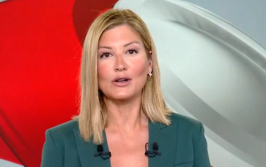 Η Ράνια Τζίμα «δίκασε» on air τον Παύλο Μαρινάκη: «Ζορίστηκε ο κυβερνητικός εκπρόσωπος» (vid) Η Ράνια Τζίμα «δίκασε» on air τον Παύλο Μαρινάκη: «Ζορίστηκε ο κυβερνητικός εκπρόσωπος» (vid)