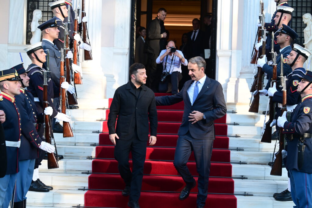 volodimir-zelensky-kyriakos-mitsotakis