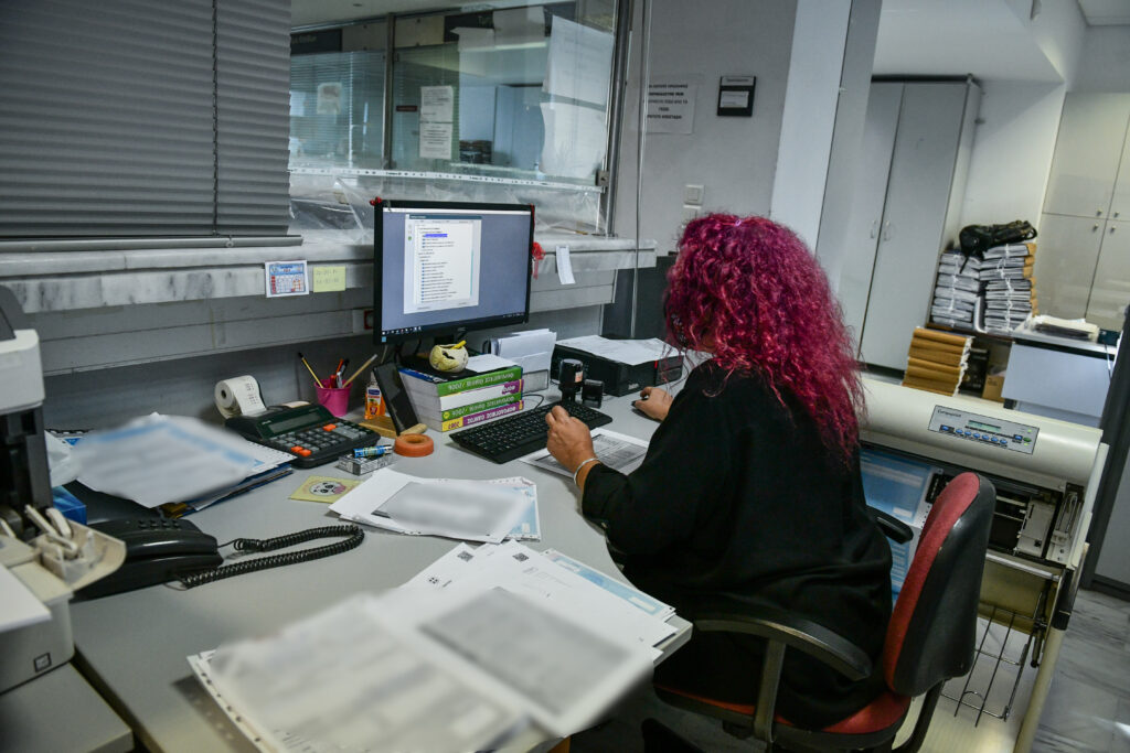 Η ομάδα πίσω από την επιστροφή των συλλογικών συμβάσεων: Πώς χτίστηκε το νέο εργασιακό πλαίσιο χωρίς θόρυβο