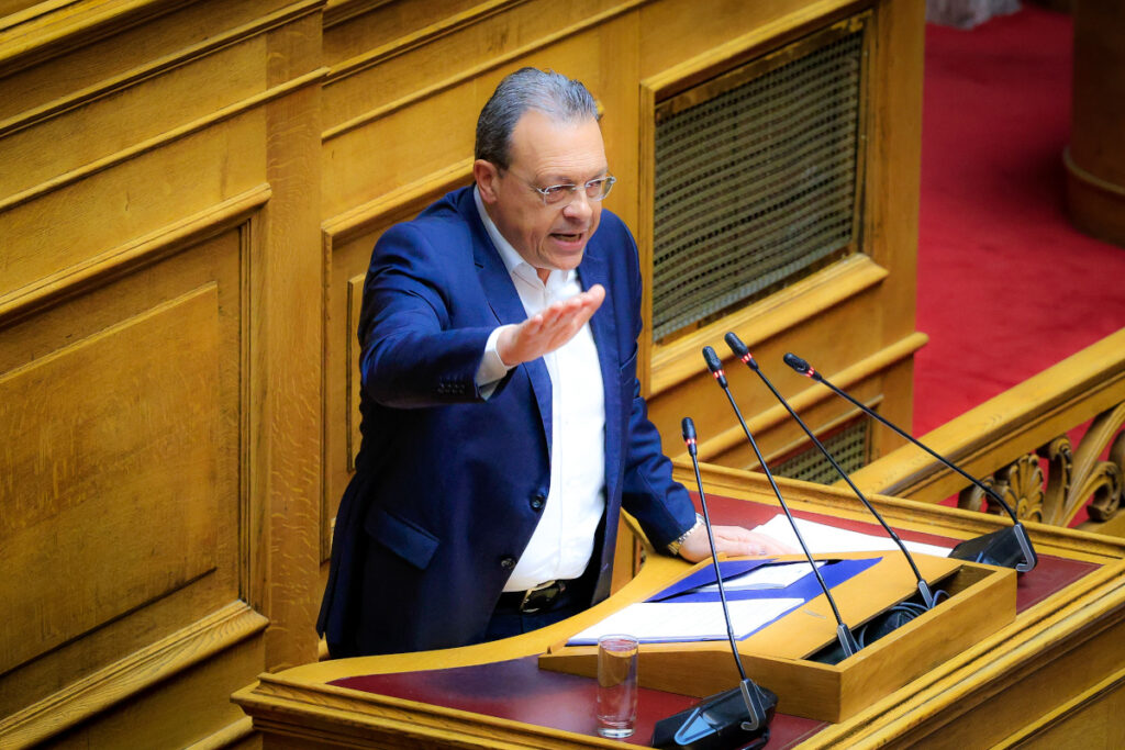 «Δεν είμαστε αντίπαλοι»: Ο Φάμελλος εξηγεί γιατί θα συνεργαστεί με τον Τσίπρα