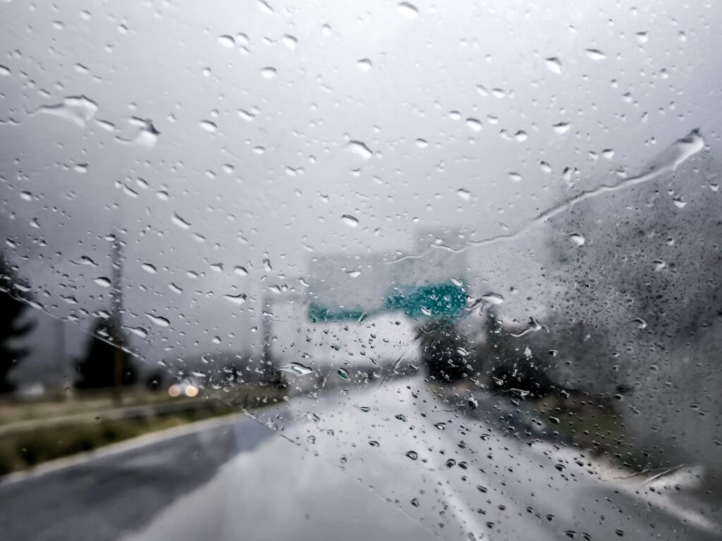 Καιρός: Νέο έκτακτο δελτίο επιδείνωσης - Πού θα είναι εντονα τα φαινόμενα