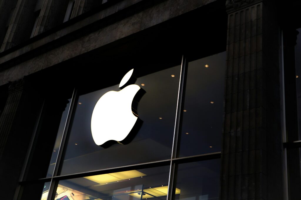 Η Κομισιόν εξαιρεί Apple Maps και Apple Ads από την υπαγωγή στον ευρωπαϊκό νόμο για τις ψηφιακές αγορές