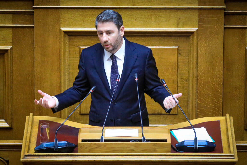 Σχέδιο αντεπίθεσης: Τα 3 δυνατά ονόματα που επιστρέφουν στο ΠΑΣΟΚ