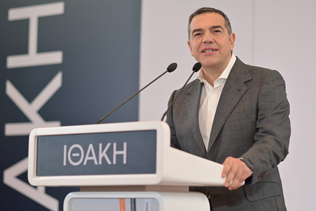 Το πρώτο καρφί έπεσε: Τσίπρας εναντίον Καρυστιανού