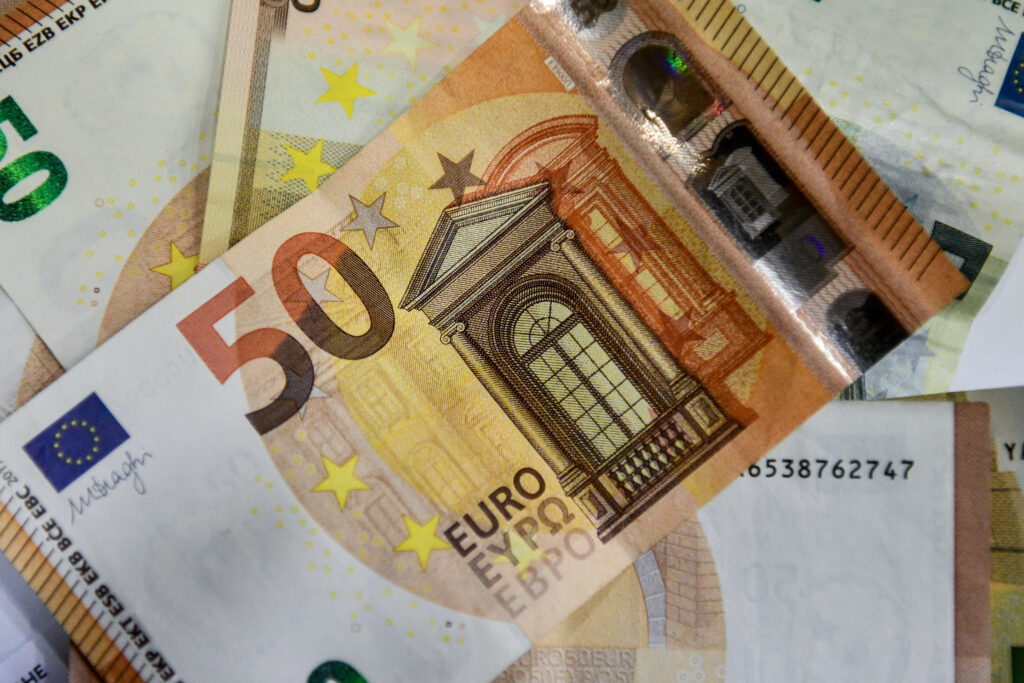 Μέσο ετήσιο διαθέσιμο εισόδημα: Στην τελευταία 5άδα της Ευρώπης η Ελλάδα