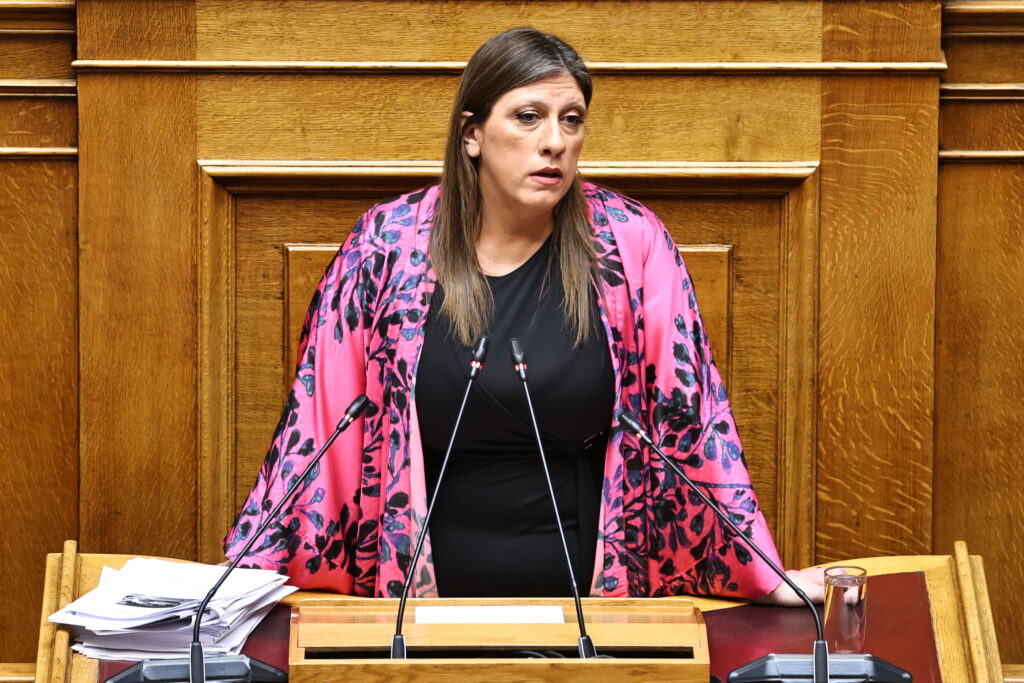 Εάν φύγει άλλος ένας: Τι θα συμβεί με την Κωνσταντοπούλου εάν μείνει με 4 βουλευτές και δεν έχει κοινοβουλευτική ομάδα