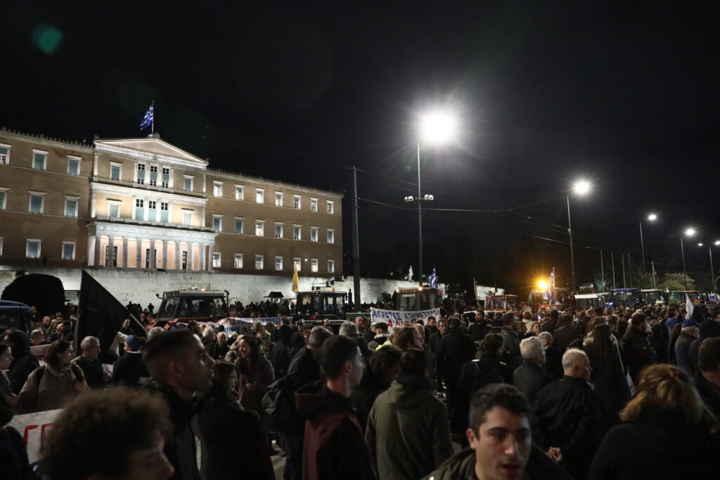 Έτοιμοι να συνεχίσουν τον αγώνα οι αγρότες: Τι ζητούν, ποια είναι τα επόμενα βήματά τους