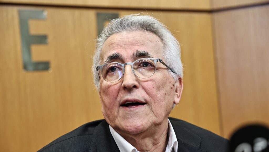 Δεν κάνει πίσω ο Παναγόπουλος: Πρώτο «χτύπημα» τα δύο ψηφοδέλτια της ΠΑΣΚΕ