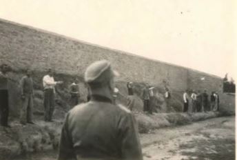 Στη δημοσιότητα φωτογραφίες με τα πρόσωπα των 200 εκτελεσθέντων στην Καισαριανή από τους Ναζί το 1944