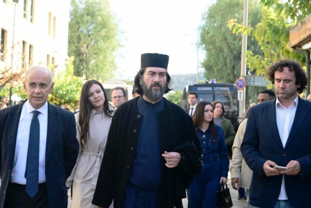 Πατέρας Αντώνιος: Πρόταση για ενοχή και για καταναγκαστικές εργασίες από την εισαγγελέα - Τι αλλάζει πριν τη δίκη του Μαρτίου