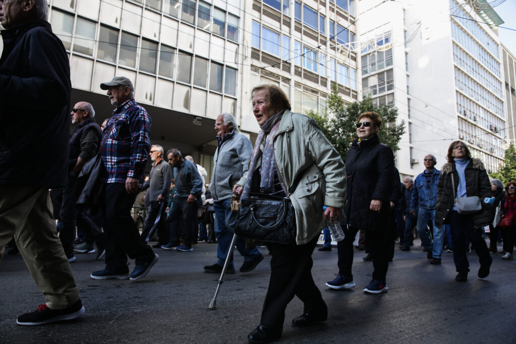 Τι γίνεται με τις συντάξεις πριν τα 62 έτη – Ποιος γενικός κανόνας θα τηρηθεί