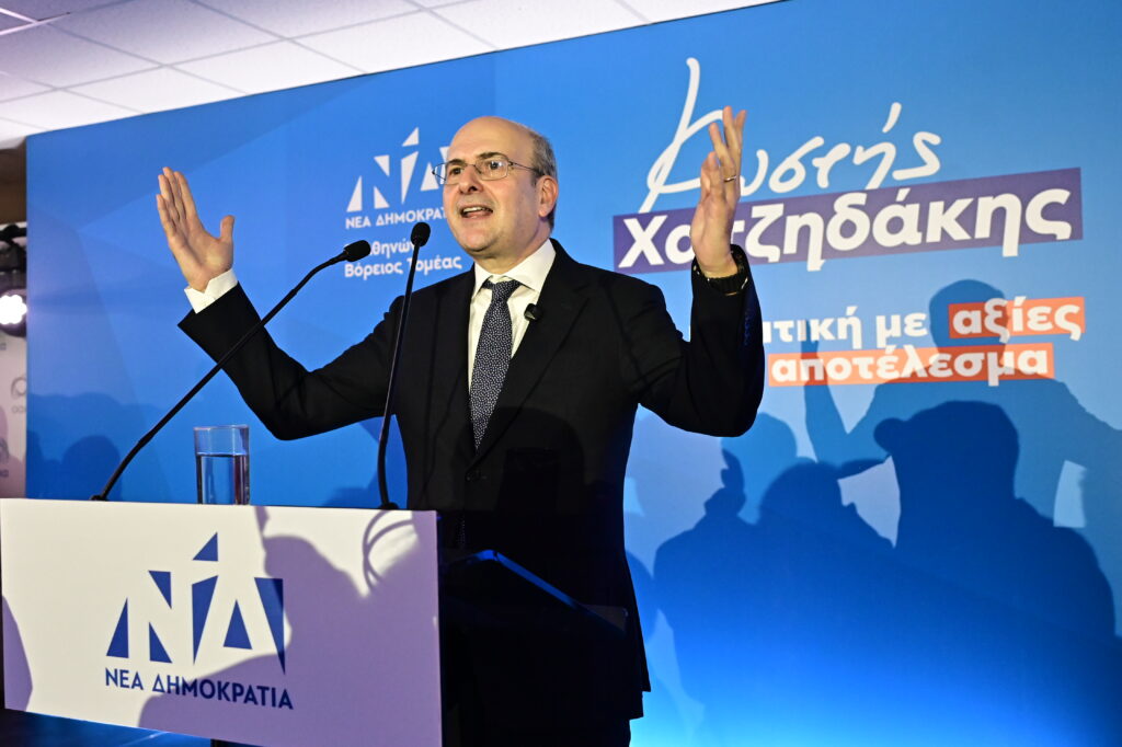 Η Le Monde αναφέρεται στον Κωστή Χατζηδάκη για το σκάνδαλο Επστάιν - Η απάντηση του υπουργού