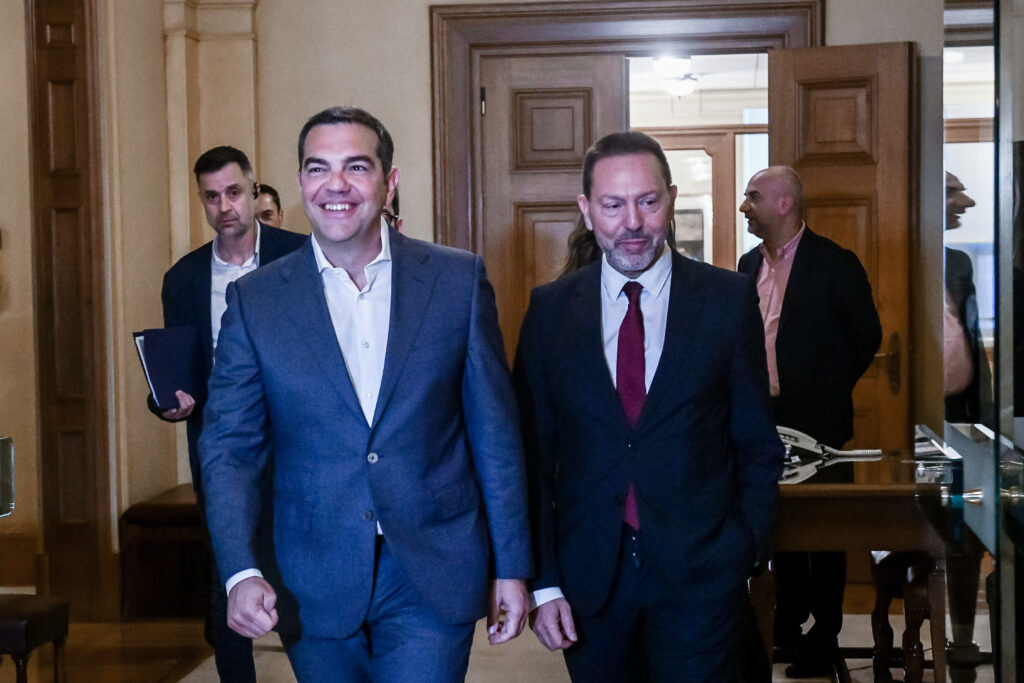 Από την ομάδα αλήθειας στην τρίτη θητεία της ΤτΕ ο Στουρνάρας – Και ο Χουλιαράκης μαζί