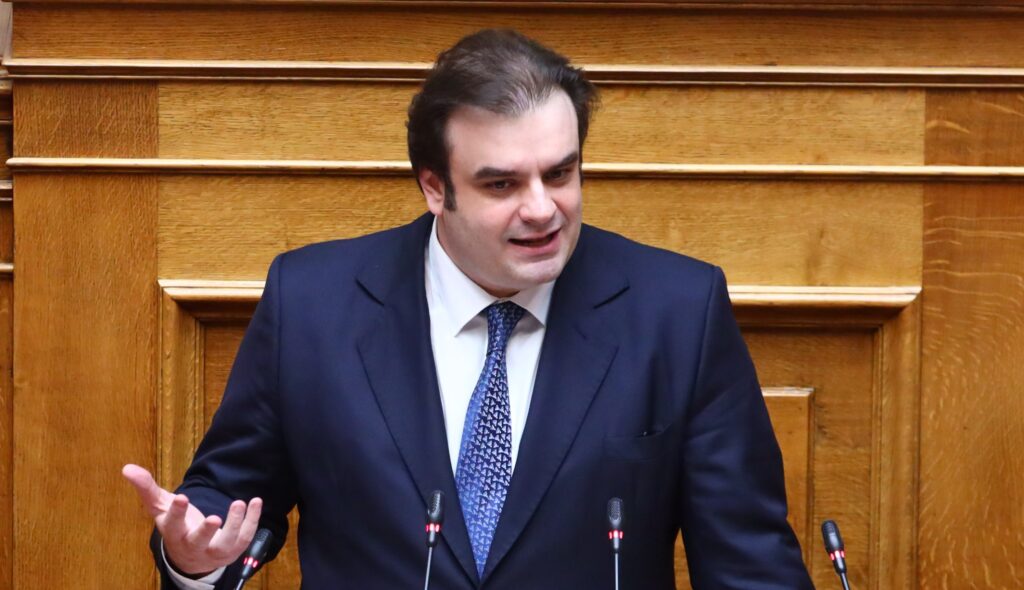 Μείωση προκαταβολής φόρου: Πότε φέρνει η κυβέρνηση το μέτρο που περιμένουν χιλιάδες επιχειρήσεις