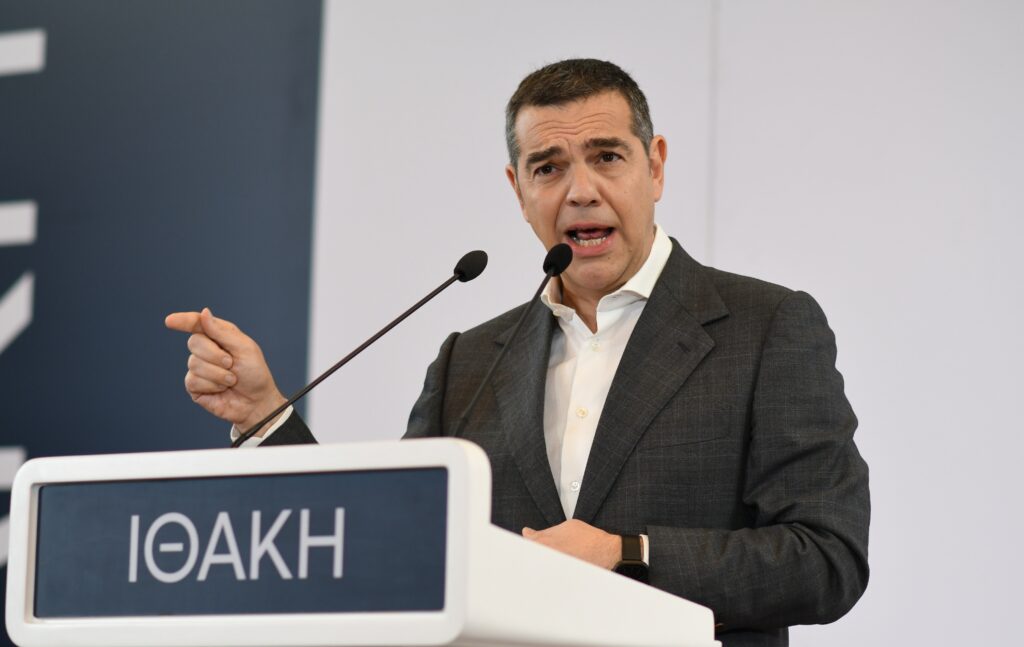«Ο εξώστης»: Το μπαμ του Τσίπρα, ο στρατηγός Φραγκούλης και η λέξη - κλειδί της Καρυστιανού