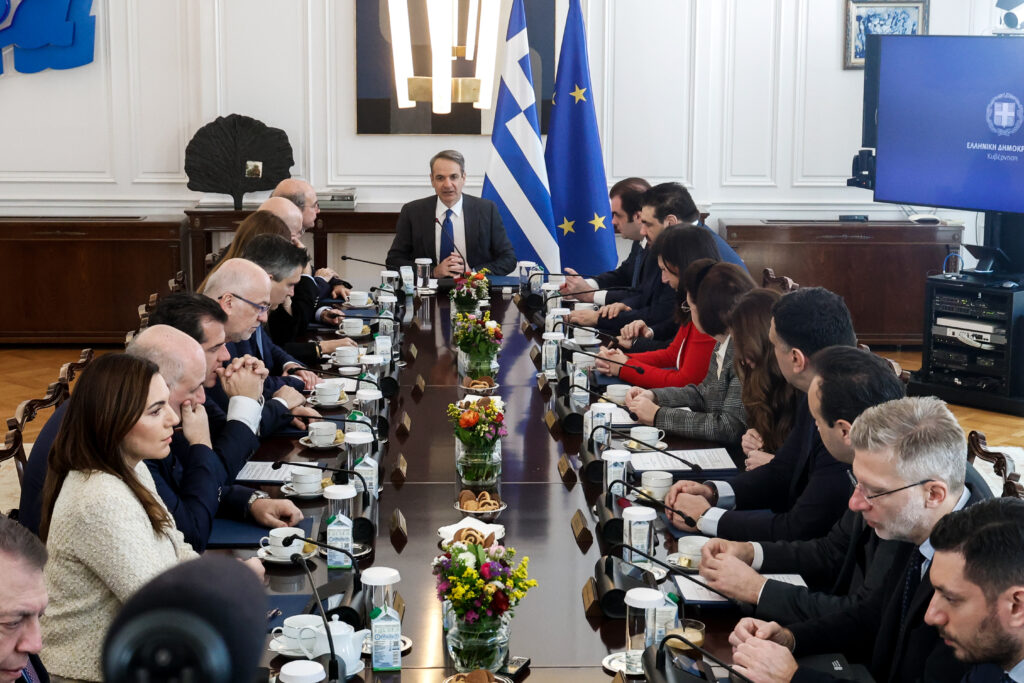 «Off the record» - Ν.Δ.: Άλλος για Χίο τράβηξε κι άλλος για την… αυτοδιοίκηση