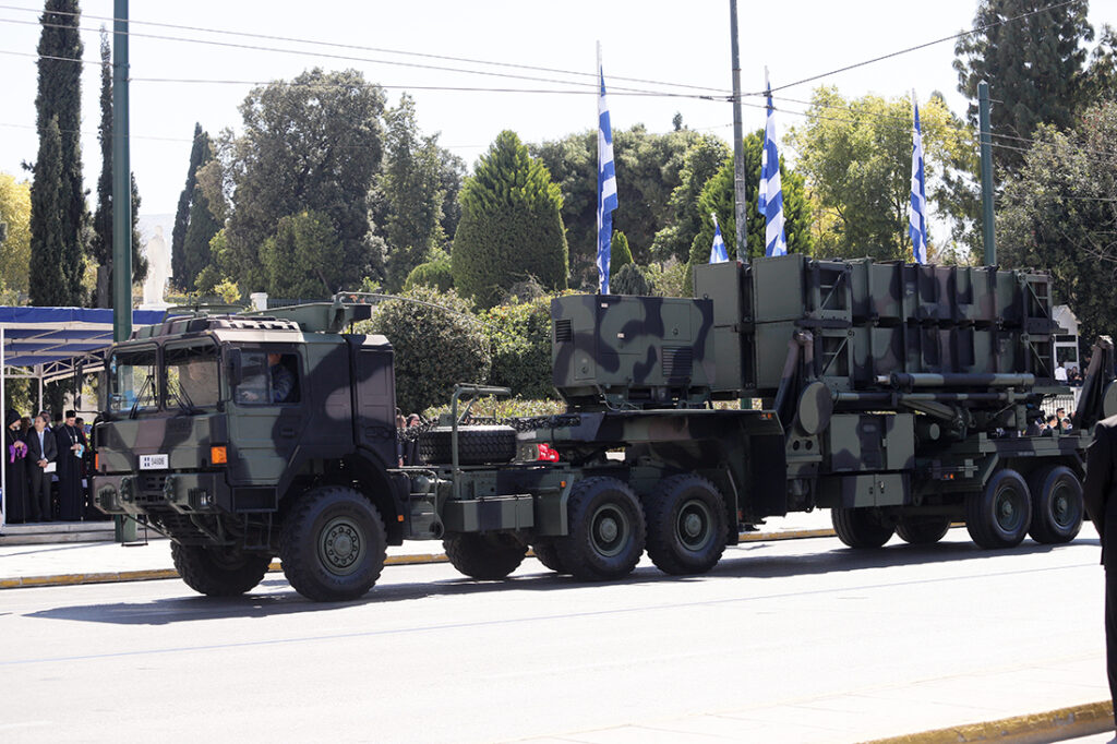 Γιατί η συστοιχία Patriot μεταφέρθηκε στην Κάρπαθο - Πώς προστατεύει τη χώρα μας