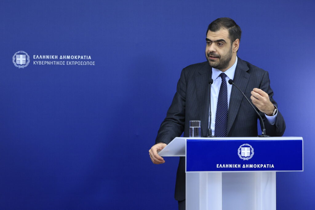 Παύλος Μαρινάκης: Ετοιμότητα της Ελλάδας λόγω πολέμου – Αυξημένοι έλεγχοι για την ακρίβεια στην αγορά