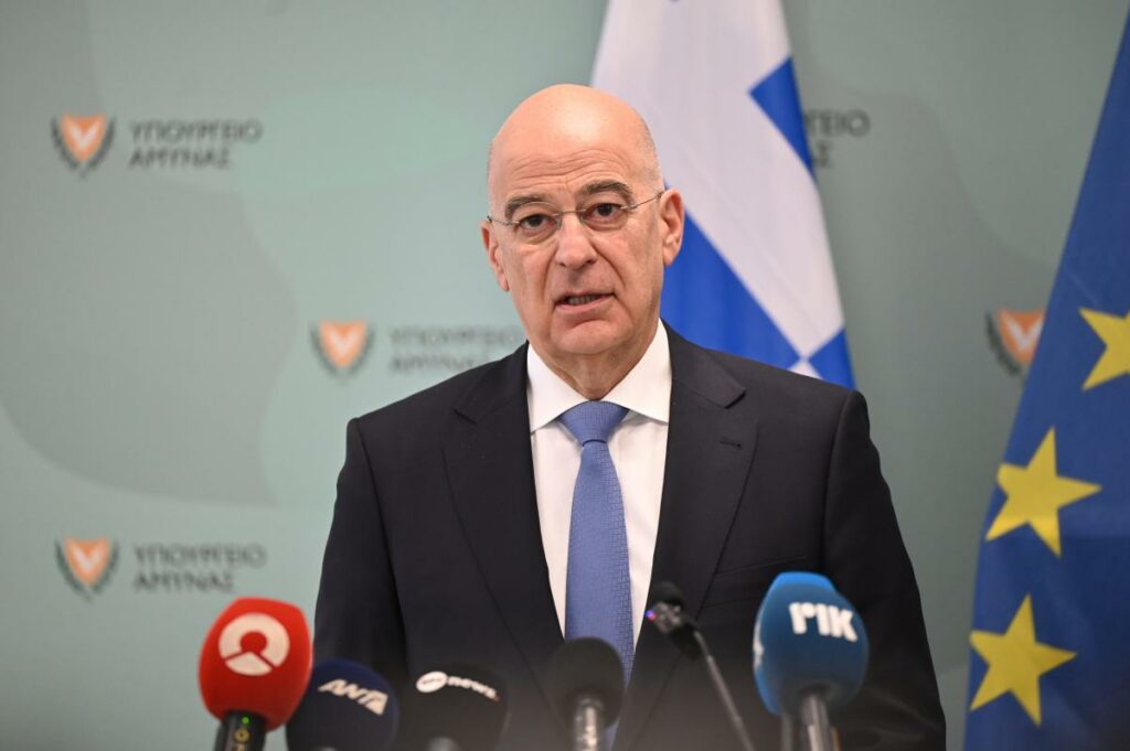 Ο Δένδιας στέλνει Patriot και F-16 για κάλυψη της Βουλγαρίας