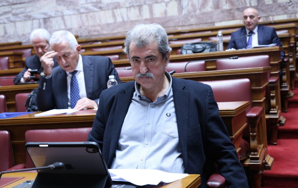 Εκτός ελέγχου ο Πολάκης με τον Νίκο Χατζηνικολάου