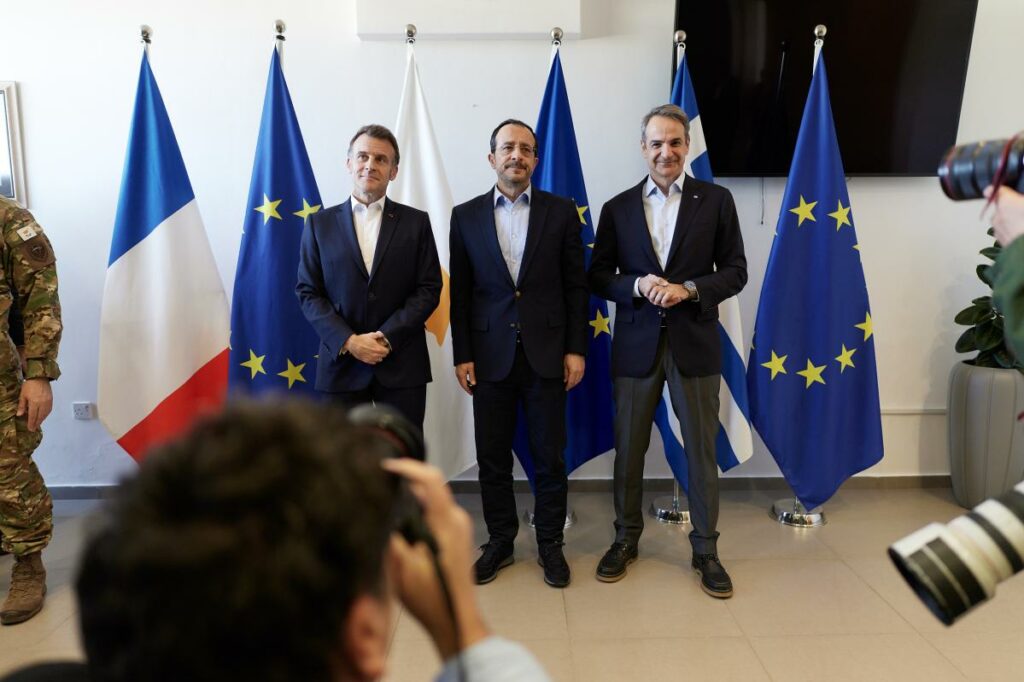 Μητσοτάκης από Κύπρο: Προειδοποίηση για προσφυγικές ροές και ηχηρό μήνυμα ότι η Λευκωσία δεν είναι μόνη