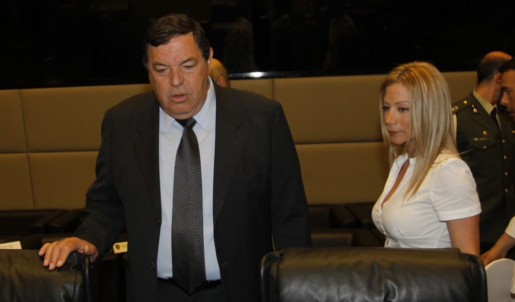 Ο γρίφος του στρατηγού Φραγκούλη και ο αντίπαλος του Μπακογιάννη για το Δήμο Αθηναίων