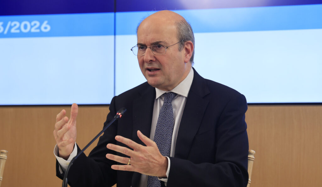 Μετά τη δημοσίευση του Πόθεν Έσχες: Τι είπε ο Κωστής Χατζηδάκης για τα «50 σπίτια του»