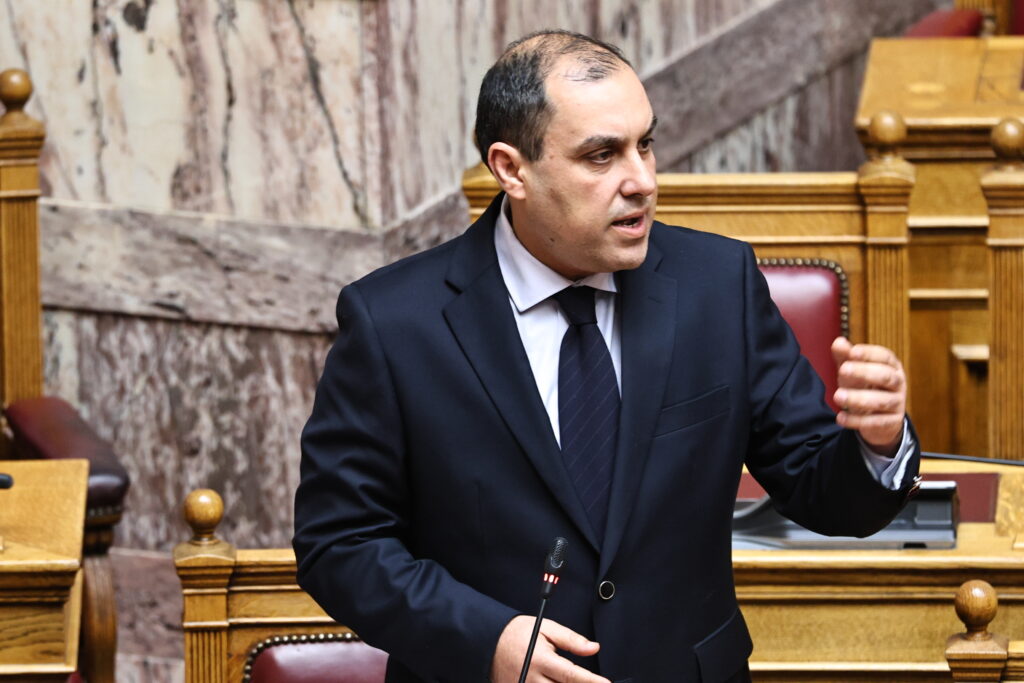 Στο 100% οι αποζημιώσεις για τα κτήρια που καταστράφηκαν από τον σεισμό στην Ήπειρο – Επιδότηση ενοικίου 500 ευρώ