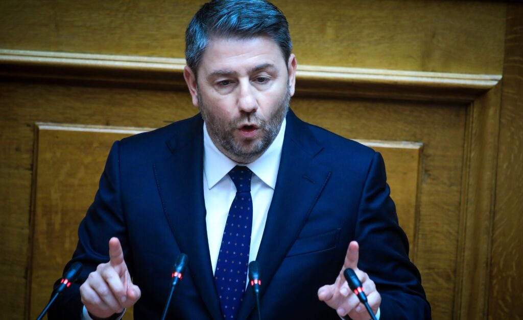 Με υπογραφή Ανδρουλάκη: Η μεταγραφή του ΠΑΣΟΚ που αλλάζει τα δεδομένα