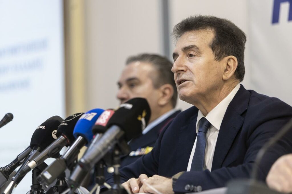 Χρυσοχοΐδης για δολοφονία 20χρονου: «Μυρίζει» οπαδικό ξεκαθάρισμα και έρχεται σκούπα στη Θεσσαλονίκη