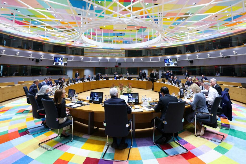 Μητσοτάκης στη Σύνοδο Κορυφής: Η Ελλάδα θα στηρίξει τους πολίτες της και ζητά ευρωπαϊκές απαντήσεις