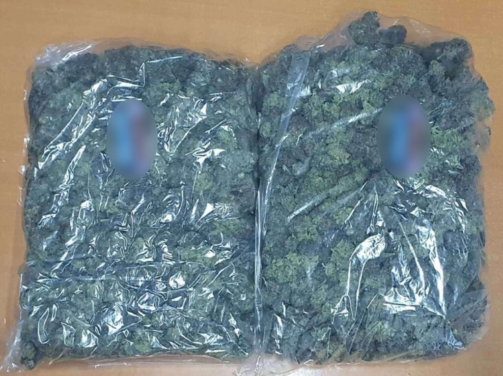 Συνελήφθη οδηγός σχολικού, που έκανε χρήση ναρκωτικών λίγο πριν τη μεταφορά ανήλικων μαθητών