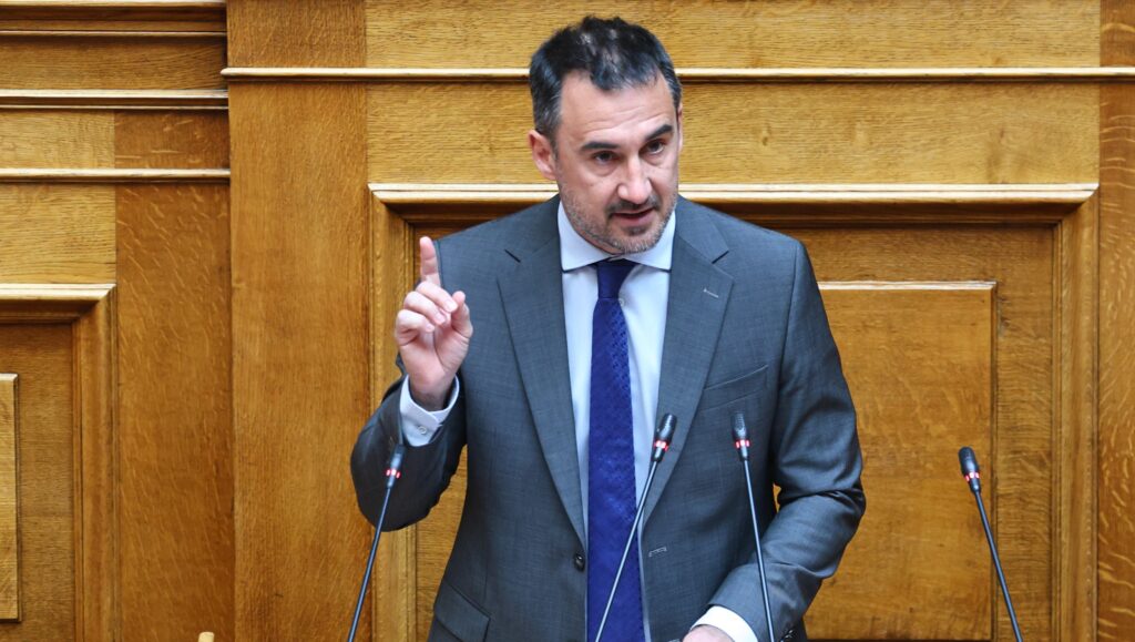 «Off the record»: Το δίλημμα Χαρίτση, οι δελφίνοι του ΠΑΣΟΚ που μπαίνουν στη μάχη του σταυρού και το Predator