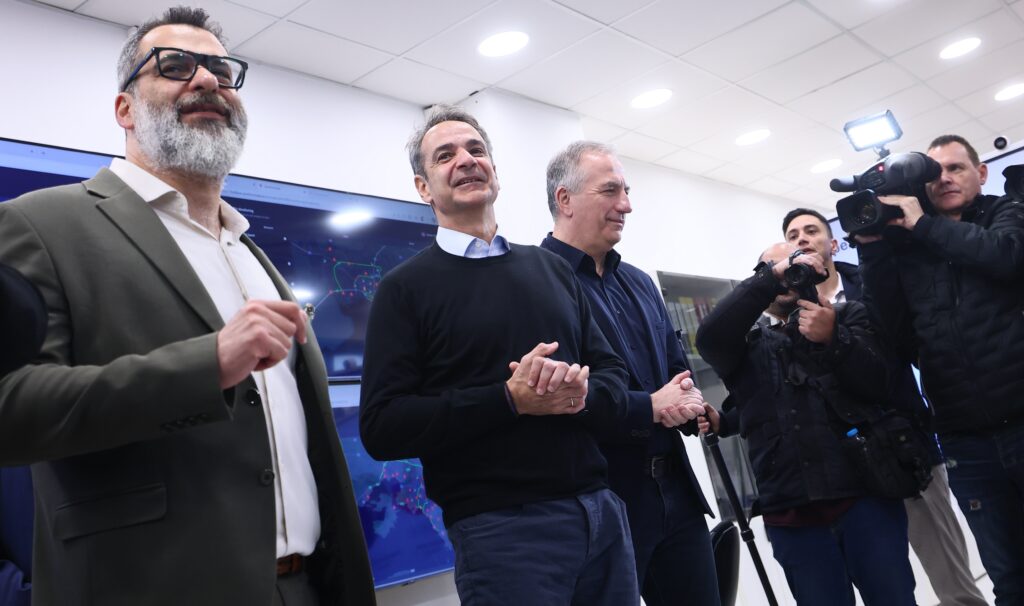 Πρόωρες εκλογές: Γιατί ήρθαν νωρίτερα τα μέτρα, τι δείχνει η επίσκεψη Μητσοτάκη στη Βόρεια Ελλάδα