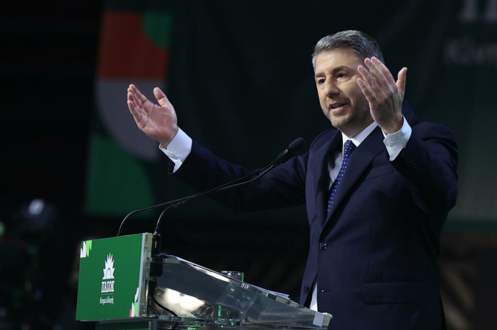 ΠΑΣΟΚ: Kρίσιμη δεύτερη ημέρα συνεδρίου με το βλέμμα στις ισορροπίες και τα μηνύματα ενότητας