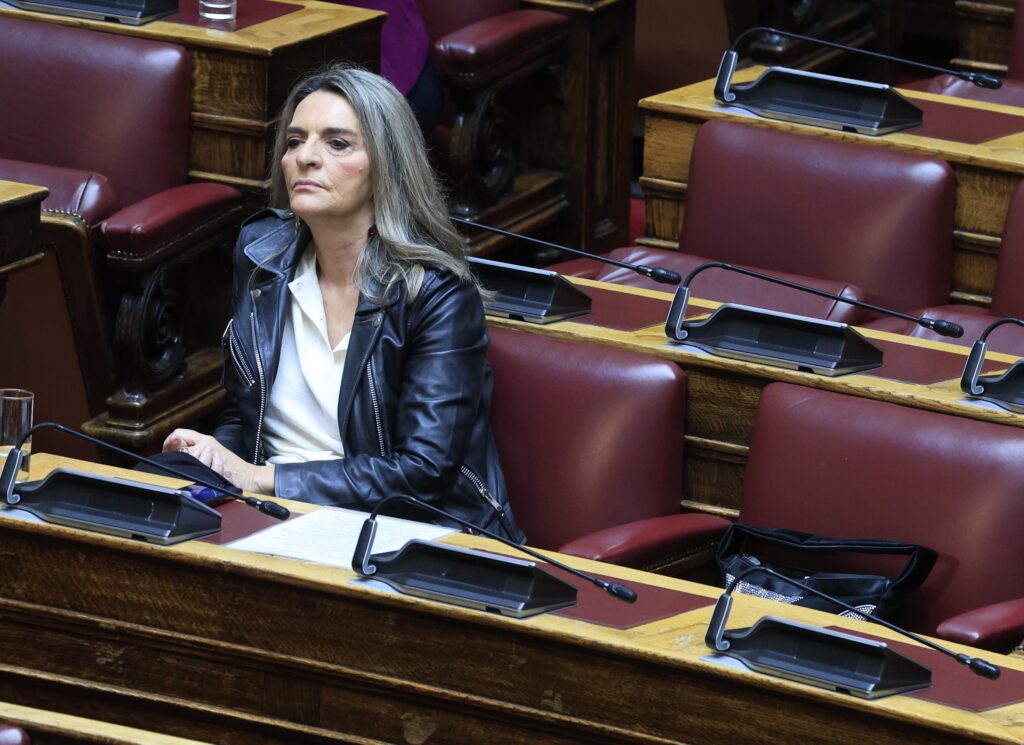 Αλλαγή σελίδας στη Νέα Αριστερά: Η Πέτη Πέρκα στο τιμόνι της Κ.Ο. μετά την αποχώρηση Χαρίτση