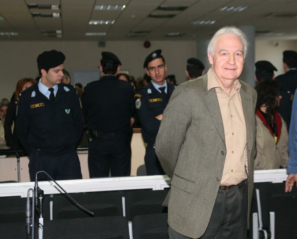 Φάκελος 17 Νοέμβρη: Το στοιχείο που ταυτοποίησε τον Αλέξανδρο Γιωτόπουλο ως αρχηγό της οργάνωσης