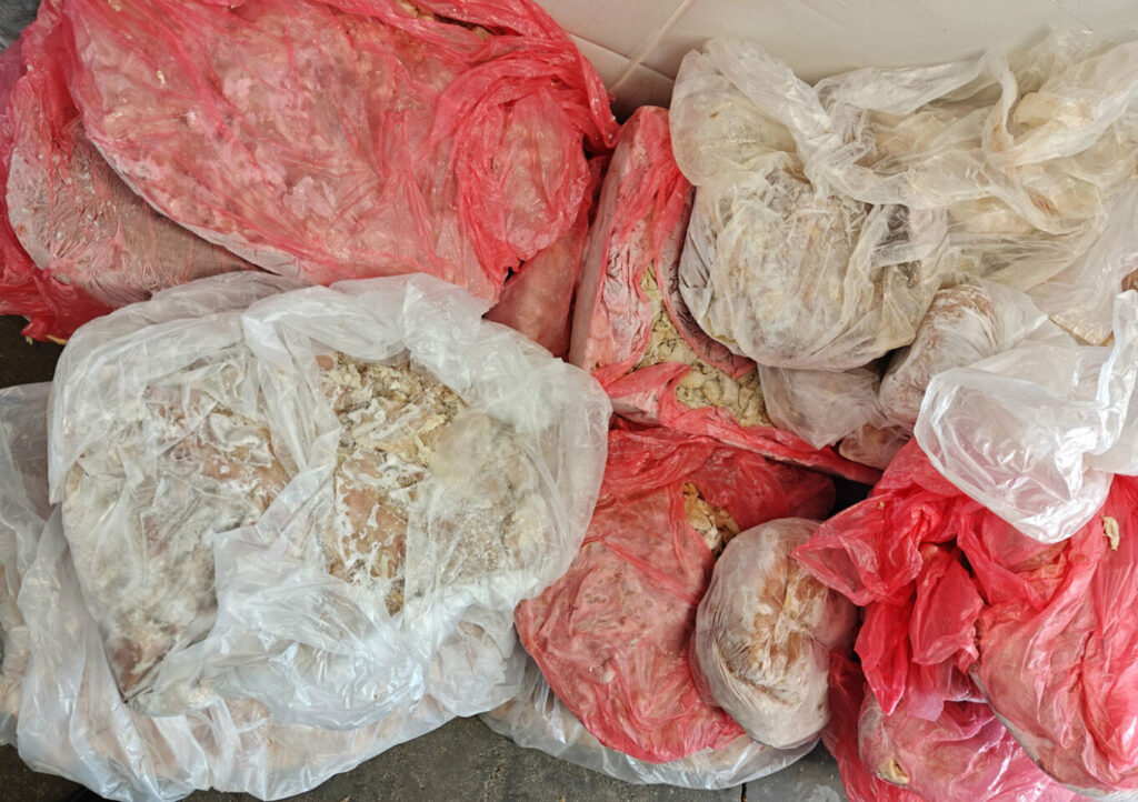 Σαρωτικοί έλεγχοι πριν το Πάσχα, 11 τόνοι ακατάλληλων προϊόντων και πρόστιμα 245.000 ευρώ