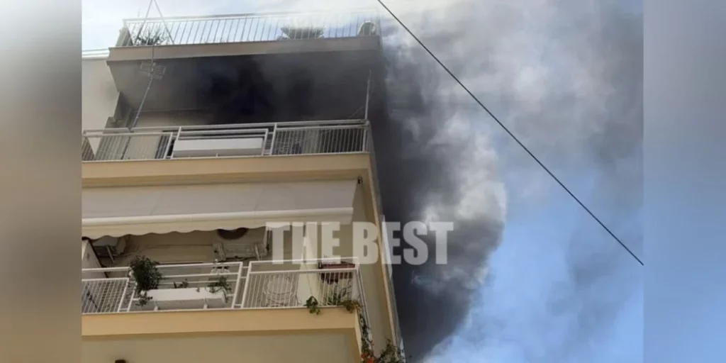 Τραγωδία στην Πάτρα: Ηλικιωμένη εγκλωβίστηκε σε φλεγόμενο διαμέρισμα και έχασε τη ζωή της (Βίντεο)