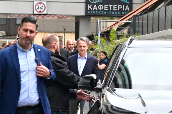 Διασωληνωμένος και σε καταστολή ο Γιώργος Μυλωνάκης - «Κρίσιμες οι επόμενες δέκα ημέρες»