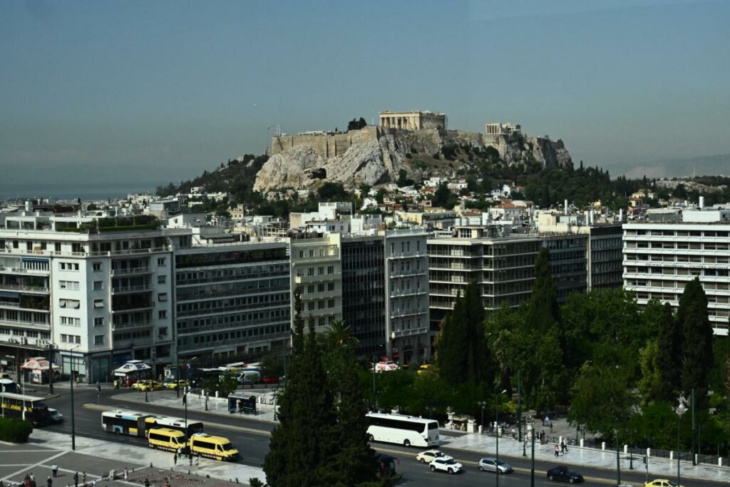 «Ανακαινίζω» με επιδότηση έως 95% - Ποιοι κερδίζουν και τι αλλάζει στα σπίτια από τον Ιούνιο