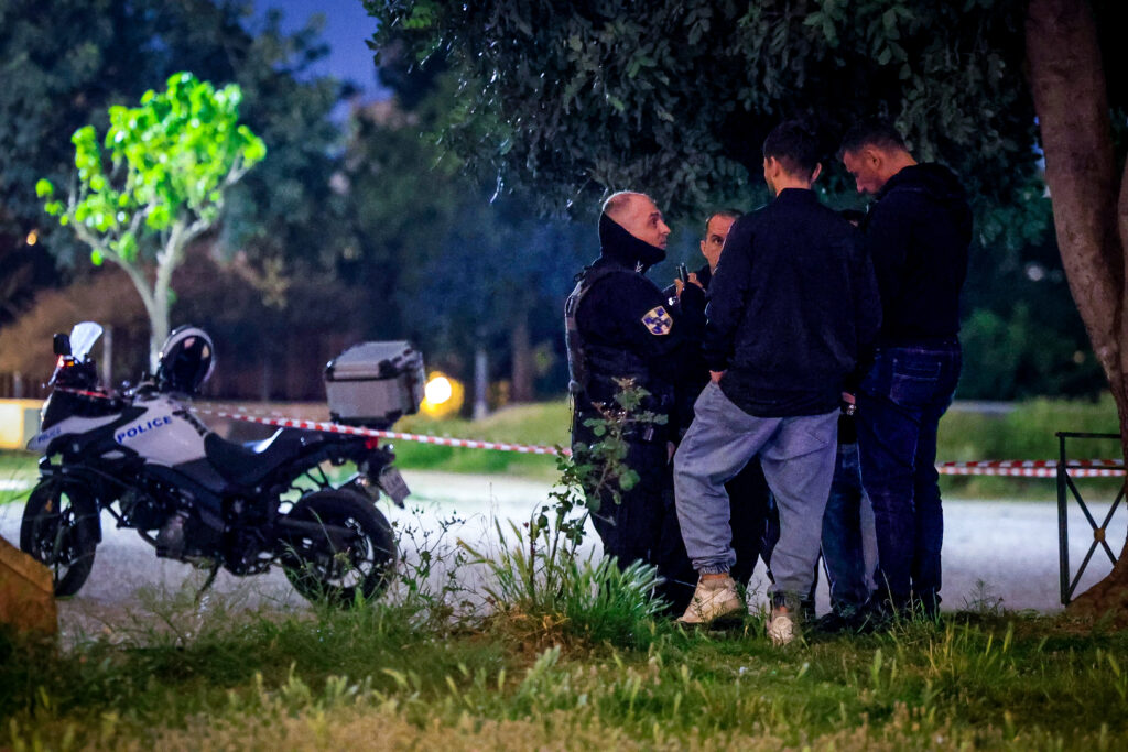 Άγιος Δημήτριος: Ερωτική αντιζηλία και ραντεβού θανάτου πίσω από τη δολοφονία του γιου του ταξιάρχου της ΕΛΑΣ