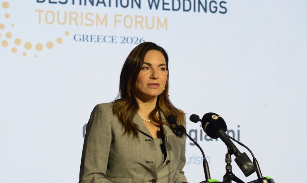 «Χρυσός» τουρισμός γάμων: Το νέο στοίχημα της Ελλάδας με υψηλά έσοδα και μεγάλες αγορές