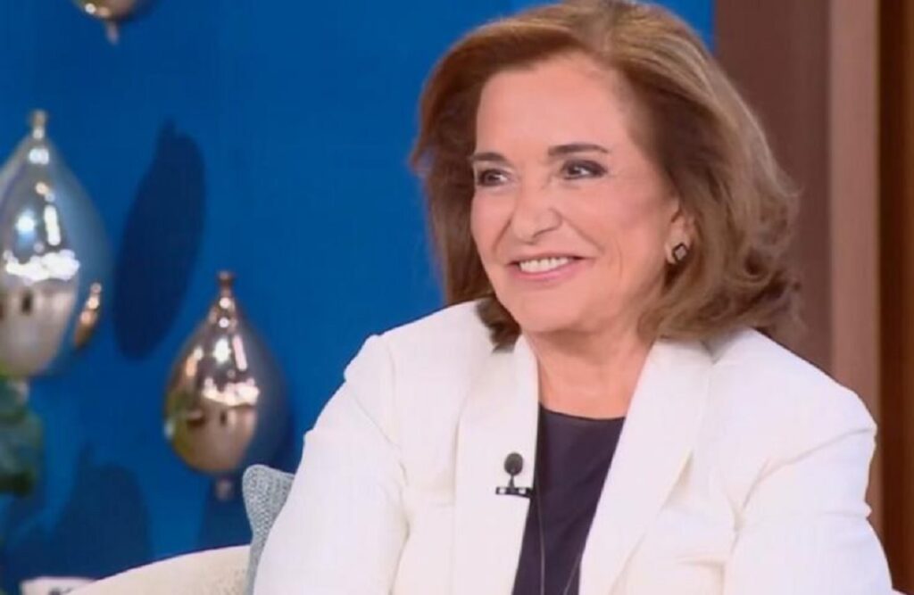 Οι δύο μεγάλοι έρωτες στη ζωή της Ντόρας Μπακογιάννη
